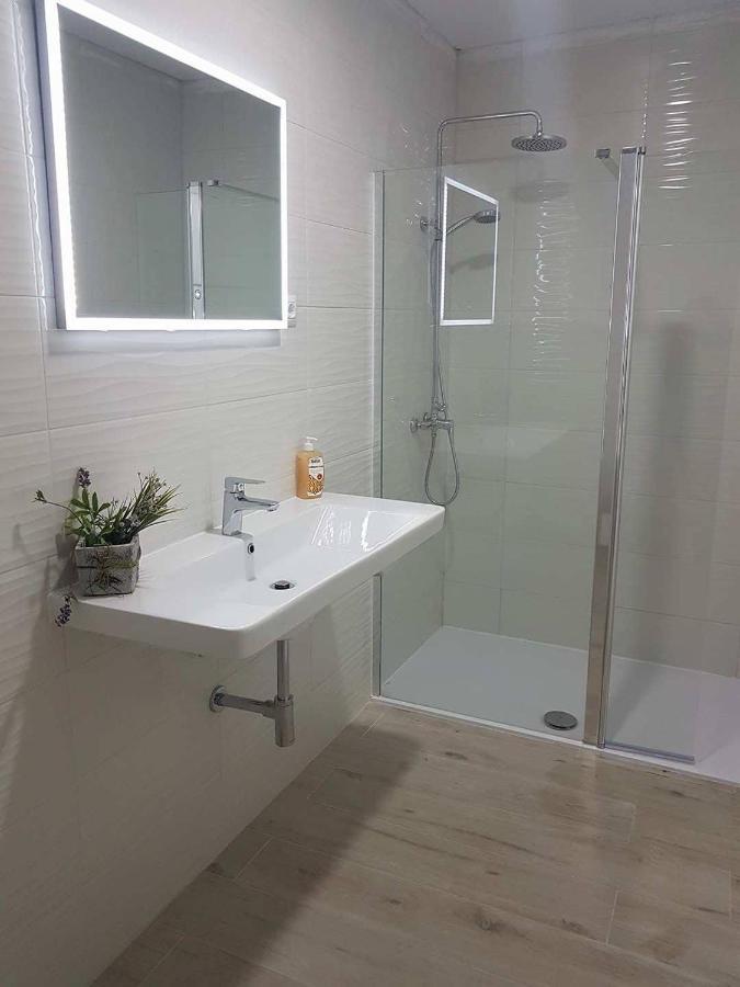 מטינה Rooms Lanterna מראה חיצוני תמונה